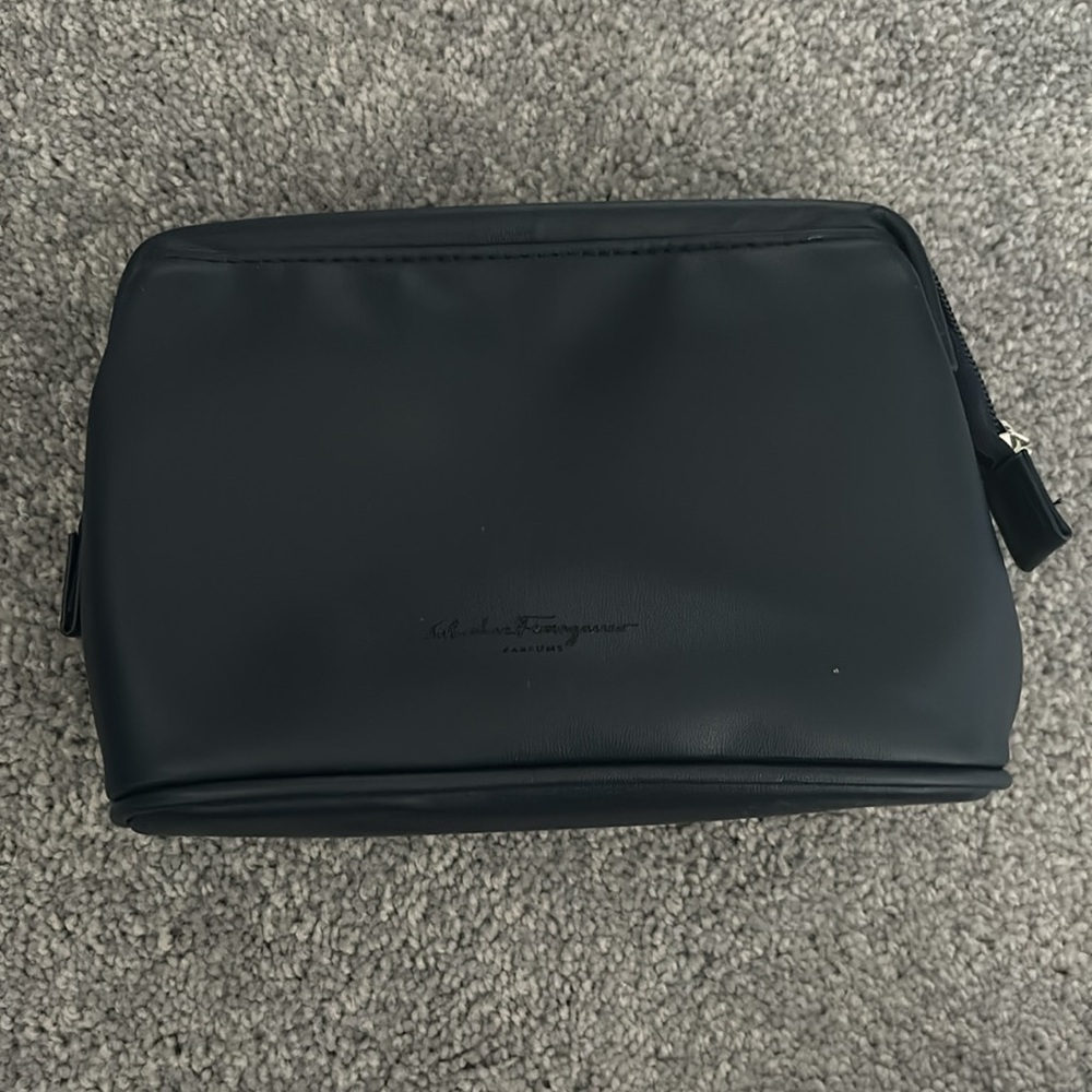 Salvatore ferragamo mens bag